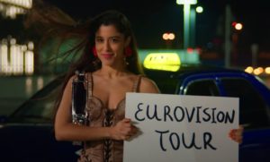 Eurojackpot πάρτι σε κατάστημα ΟΠΑΠ στον Βύρωνα με τη Μαρίνα Σάττι