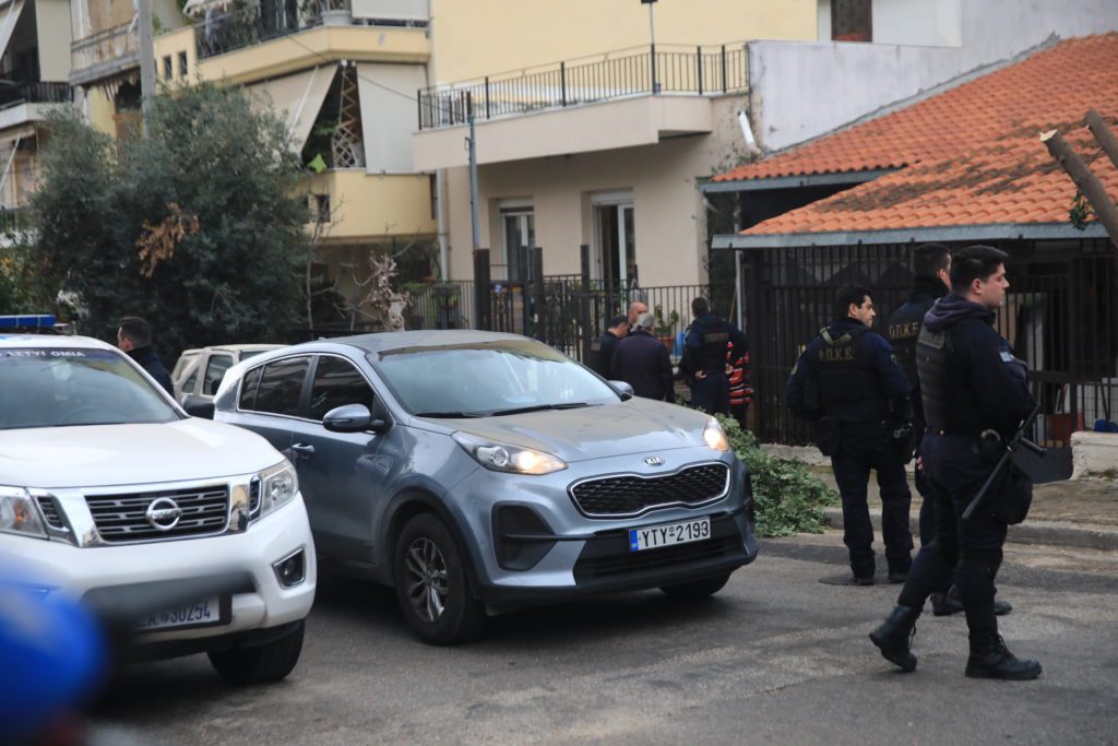 Δολοφονία στη Νίκαια: Βρέθηκε σημείωμα του δράστη στο αυτοκίνητο – Ποιο ήταν το κίνητρό του