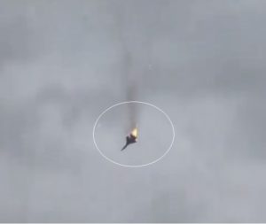 Σεβαστούπολη: Συγκλονιστικό βίντεο από τη συντριβή ρωσικού μαχητικού αεροσκάφους