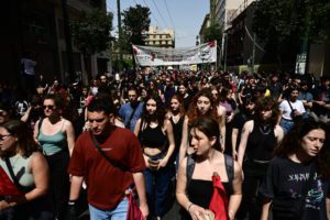 Απεργία: Ηχηρό μήνυμα στην κυβέρνηση Μητσοτάκη από χιλιάδες πολίτες &#8211; «Όχι στην ακρίβεια, ζωή με αξιοπρέπεια» (Photos &#8211; Videos)