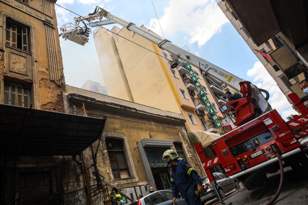 Φωτιά σε εγκαταλελειμμένο κτίριο στα Σεπόλια