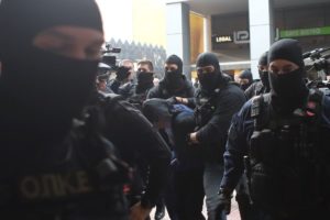 Δολοφονία Λυγγερίδη στου Ρέντη: Συνεχίζονται οι συλλήψεις για εγκληματική οργάνωση – Χιλιάδες σελίδες η δικογραφία