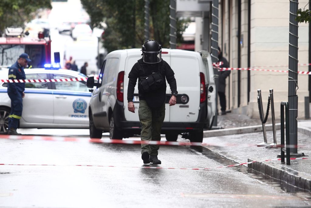 Συναγερμός στη Νέα Ιωνία για ύποπτη τσάντα έξω από τράπεζα – Διακοπή κυκλοφορίας