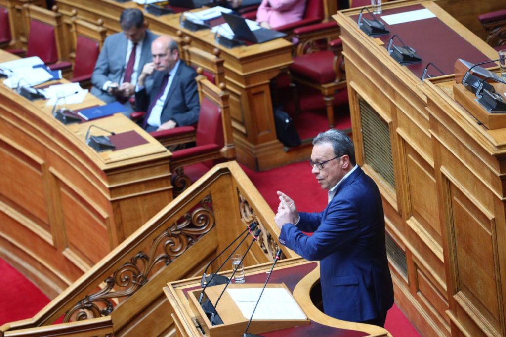 Ο ΣΥΡΙΖΑ καλεί τον Μητσοτάκη στη Βουλή για την ακρίβεια: «Έχει ευθύνες τις οποίες δεν θέλει να αναλάβει» λέει ο Φάμελλος