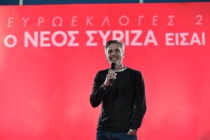 Μάριος Αθανασίου στο documentonews.gr: «Είμαι πρώτα αντιφασίστας και μετά όλα τα υπόλοιπα»