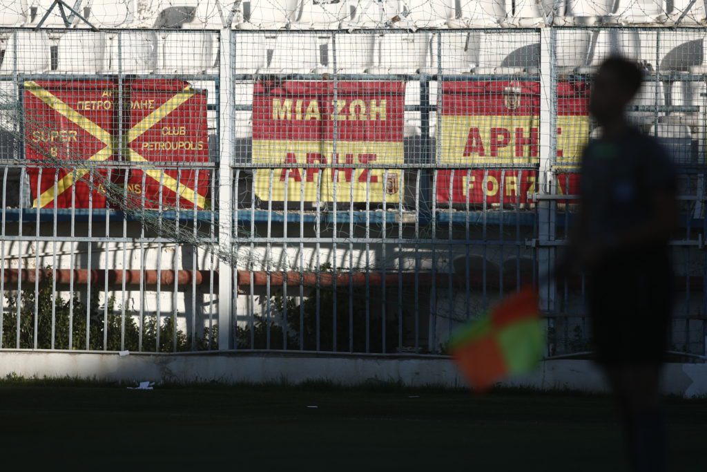 Άρης: Ανένδοτος ο Καρυπίδης, «κανένα ΟΑΚΑ, μόνο Βόλος»