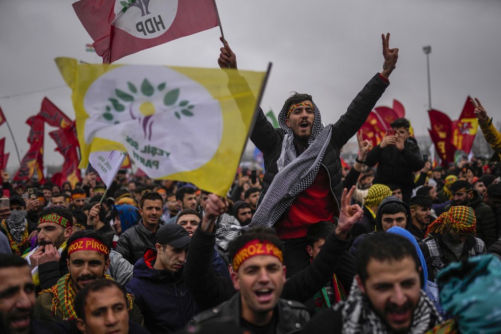 Τουρκία: Επεισόδια στο Βαν μετά την ακύρωση της εκλογής δημάρχου, που ανήκει σε φιλοκουρδικό κόμμα