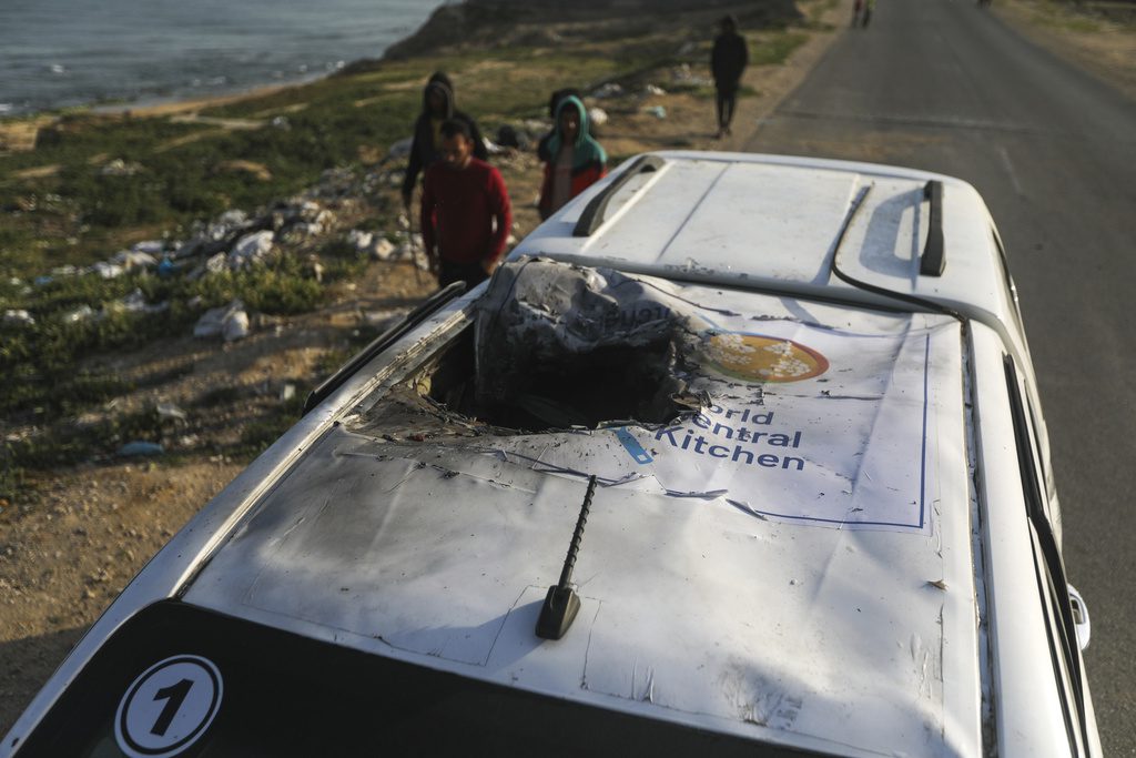 Πολωνία: Το Ισραήλ να αποζημιώσει τις οικογένειες των εργαζομένων στην ανθρωπιστική βοήθεια που σκοτώθηκαν στη Γάζα