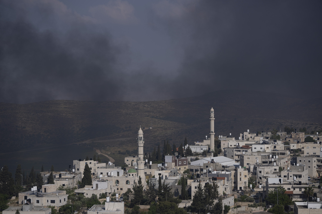 Δυτική Όχθη: Δεκάδες παλαιστινιακά χωριά δέχονται επιθέσεις εβραίων εποίκων μετά τον φόνο Ισραηλινού εφήβου