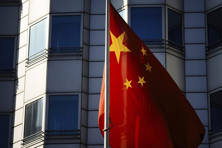 Κυρώσεις εναντίον κινεζικών τραπεζών ετοιμάζει η Ουάσινγκτον για τις εξαγωγές του Πεκίνου προς την Μόσχα