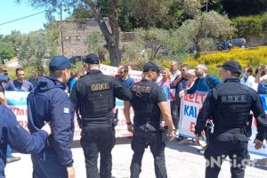 «Κάφρους» αποκάλεσε ο Γεωργιάδης διαμαρτυρόμενους υγειονομικούς στη Μυτιλήνη