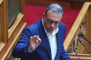 Βουλή: Ιδιωτικοποίηση του νερού της Θεσσαλίας καταγγέλλει ο Φάμελλος &#8211; «Αποσύρετε το νομοσχέδιο»