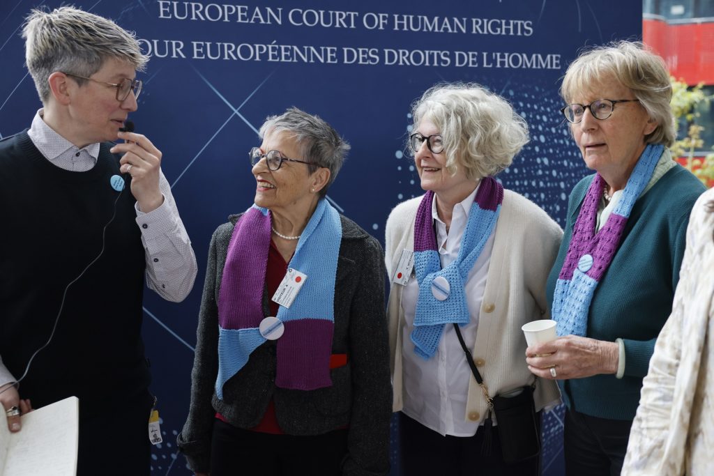 Το Ευρωπαϊκό Δικαστήριο (ΕΔΔΑ) δικαίωσε ηλικιωμένες και καταδίκασε την Ελβετία για την κλιματική αλλαγή