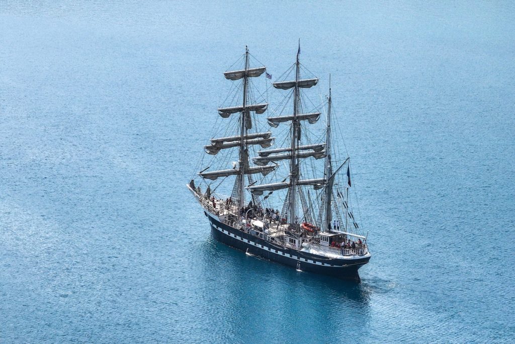 Στον Πειραιά το Γαλλικό ιστιοφόρο «Belem» – Θα μεταφέρει την Ολυμπιακή Φλόγα στη Μασσαλία