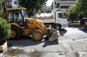 Αθήνα: Κλειστοί δρόμοι τώρα στο κέντρο &#8211; Βλάβη σε αγωγούς της ΕΥΔΑΠ