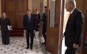 Πολεμικό Ναυτικό: Όχι, η ΕΔΕ δεν γίνεται επειδή «η Κύπρος είναι ελληνική»