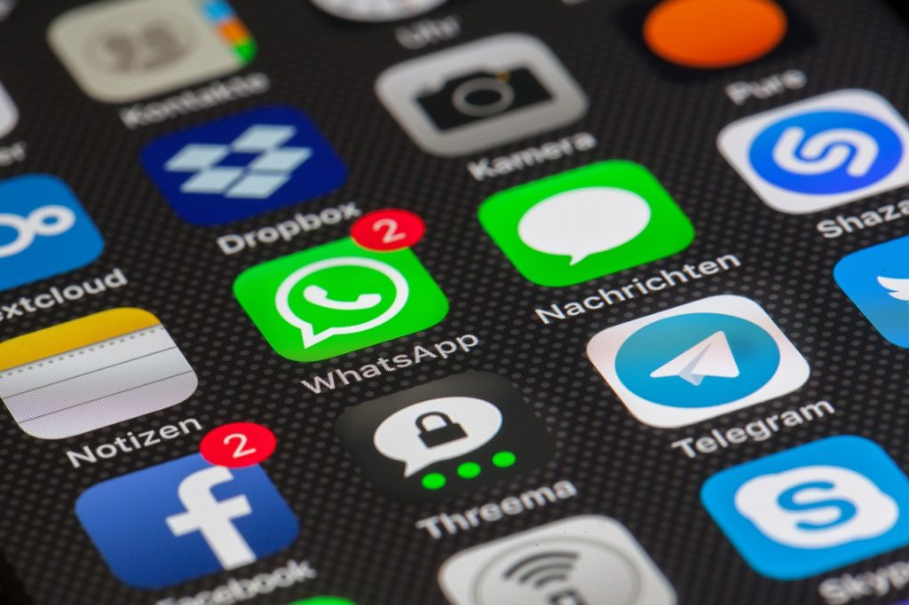 Προβλήματα σύνδεσης σε Instagram, WhatsApp και Facebook αντιμετωπίζουν πολλοί χρήστες παγκοσμίως
