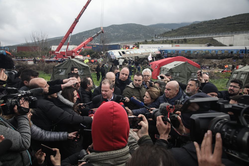 Κύριε Καραμανλή έχετε γράμμα: «Φοβάμαι ότι θα πεθάνω» – Συγκλονιστική μαρτυρία 23χρονης επιζήσασας των Τεμπών