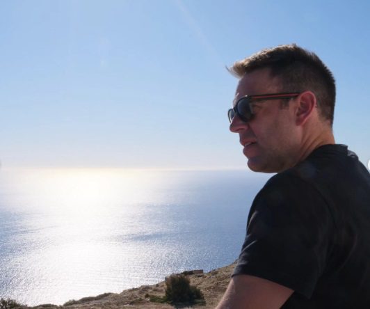 Κασσελάκης για Μητσοτάκη: Εξάγει know-how για αυταρχικούς ηγέτες – Στην Ευρώπη δεν τον αγοράζουν