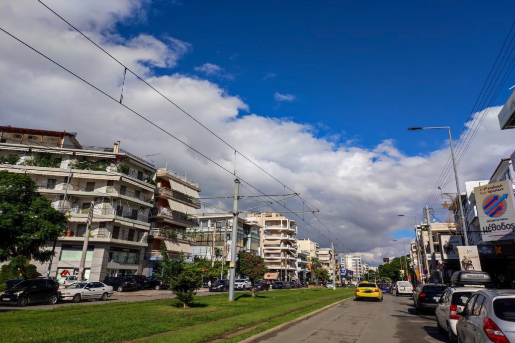 Πυροβολισμοί μεταξύ οπαδών έξω από το γήπεδο πριν από αγώνα βόλεϊ