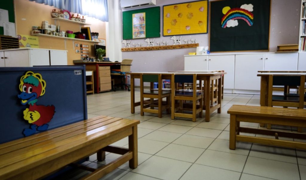 Νιου Χαμσάιρ: Υπάλληλοι βρεφικού σταθμού έριχναν μελατονίνη στο φαγητό των παιδιών