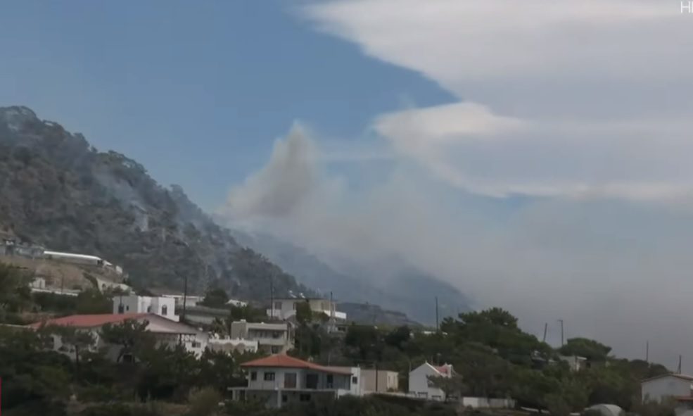 Ιεράπετρα: Σε ύφεση η μεγάλη φωτιά – Στάχτη 2.000 στρέμματα (Video/Xάρτες)
