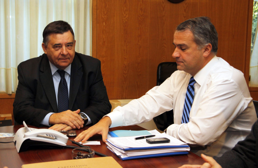 Πρόσκληση Καρατζαφέρη σε Βορίδη – Ετοιμάζεται γαλάζια φιέστα στην Αρκαδία;