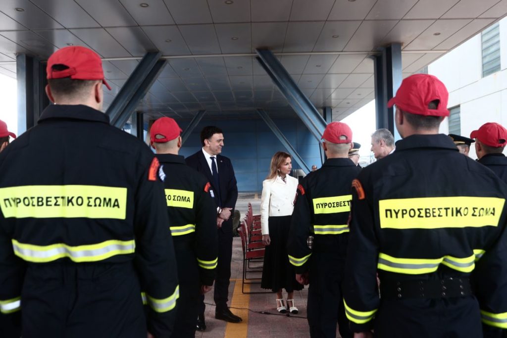 Πολάκης για Κικίλια: «Ξεφτιλίζει αξιωματικούς της Πυροσβεστικής» – Πώς απαντά ο υπουργός (Video)
