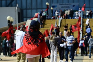 Ράμα: Πλήθος κόσμου στο Κλειστό του Γαλατσίου για την ομιλία του αλβανού πρωθυπουργού (Photos)