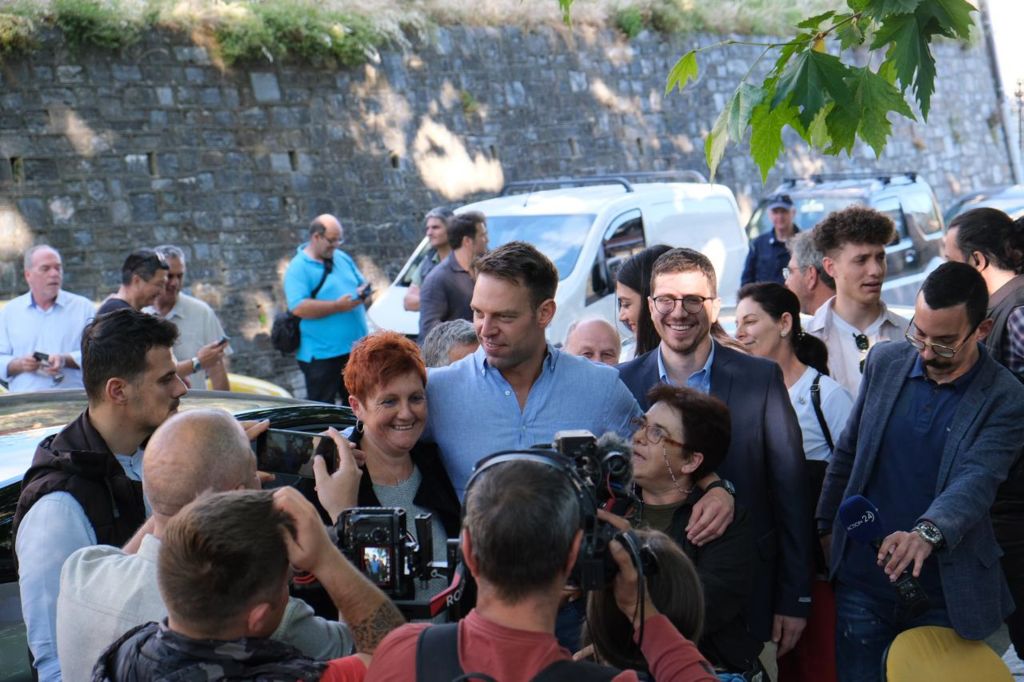 Αδιανόητο: Μόλις 13 χρόνων το παιδί που έβρισε χυδαία τον Κασσελάκη (Video)