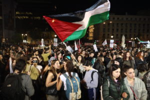 Ολονύχτια διαμαρτυρία για την Παλαιστίνη σε Αθήνα και Θεσσαλονίκη &#8211; «Να σταματήσει η γενοκτονία» (Photos)