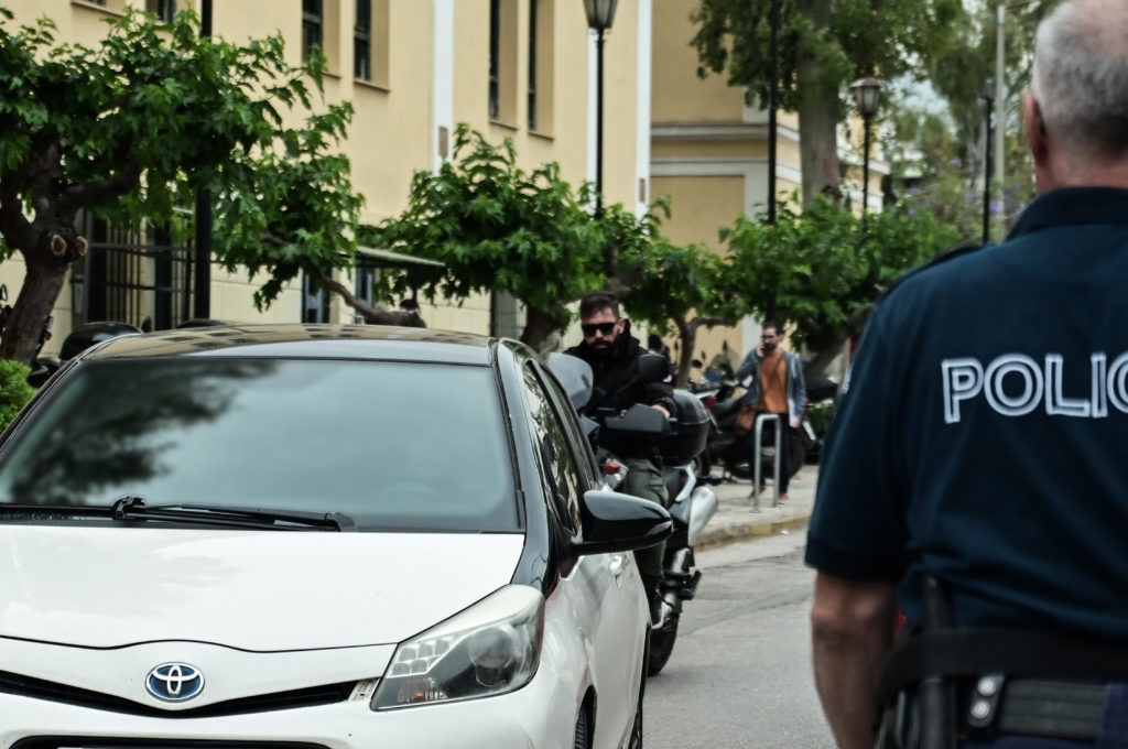Γυναικοκτονία Μενίδι: Στη φυλακή ο 50χρονος – Ομολόγησε την πράξη του