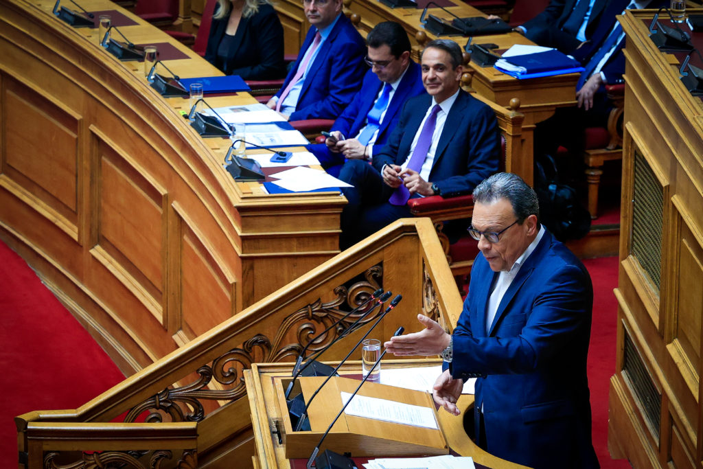 Πρωθυπουργός από άλλον… πλανήτη – Φέτα που κοστίζει… 6,28 ευρώ ανακάλυψε ο Μητσοτάκης