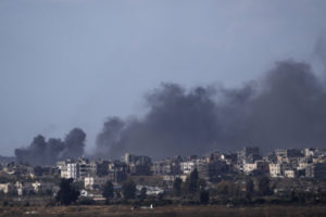 Γάζα: 360.000 άνθρωποι εγκατέλειψαν τη Ράφα ενώ πολλαπλασιάζονται οι ισραηλινοί βομβαρδισμοί