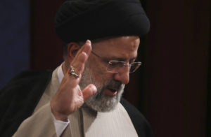Το Ιράν αντιμέτωπο με εσωτερική πολιτική κρίση μετά τον θάνατο Ραϊσί &#8211; Τα σενάρια