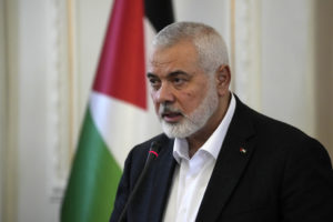 Χαμάς: «Τα εντάλματα σύλληψης των ηγετών μας εξισώνουν τον θύμα με τον θύτη»