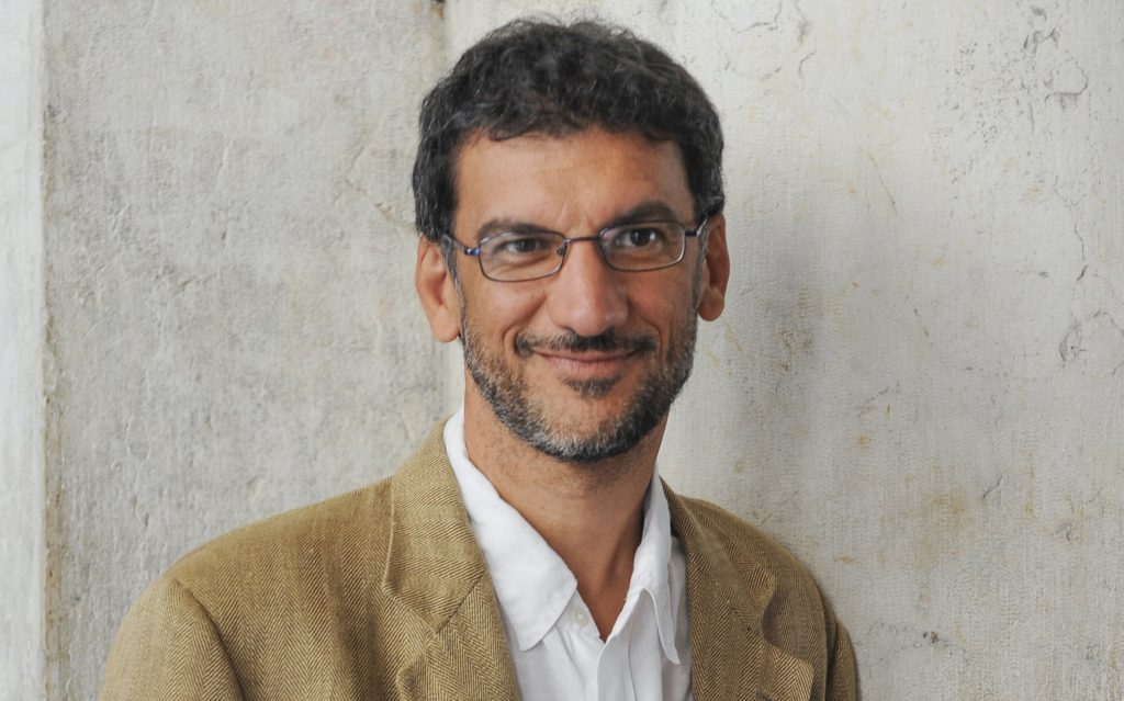 Φάμπιο Στάσι: «Η εποχή μας θυμίζει Δημοκρατία της Βαϊμάρης»