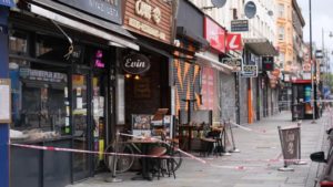 Βρετανία: Ένοπλος άνοιξε πυρ σε εστιατόριο στο Λονδίνο &#8211; Χαροπαλεύει ένα 9χρονο κορίτσι