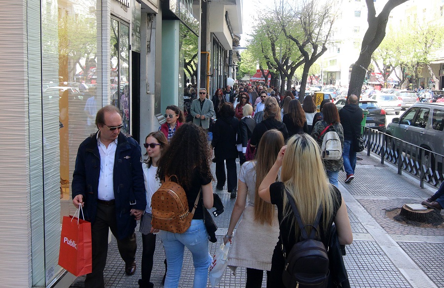 Πάσχα 2024: Τι ώρα κλείνουν σούπερ μάρκετ και καταστήματα το Μεγάλο Σάββατο