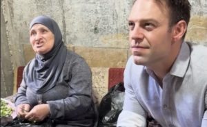 Κασσελάκης από Παλαιστίνη: Είναι αλλιώς να λες «υποστηρίζω την ειρήνη» και αλλιώς να έρχεσαι εδώ (Video)