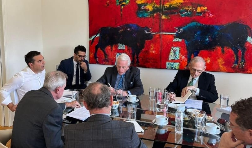 Αλέξης Τσίπρας: Συναντήθηκε με αντιπροσωπεία του Chicago Council on Global Affairs