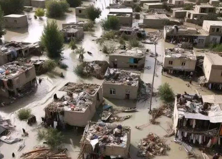 Αφγανιστάν: Πάνω από 300 νεκροί από τις πλημμύρες στις βόρειες περιοχές