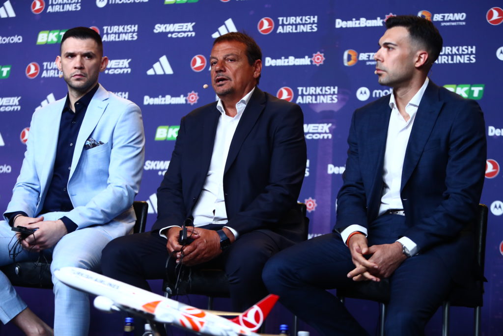 Αταμάν: «Υπόσχομαι να φέρουμε το έβδομο αστέρι στο ΟΑΚΑ»