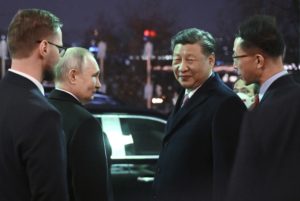 Βλαντίμιρ Πούτιν: Στηρίζει το ειρηνευτικό σχέδιο της Κίνας για την Ουκρανία