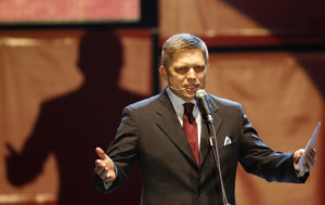 Ρόμπερτ Φίτσο: Ανέκτησε τις αισθήσεις του ο πρωθυπουργός της Σλοβακίας &#8211; «Πολιτικό το κίνητρο της επίθεσης»