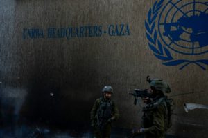 Γάζα: Οι ισραηλινές αρχές απαγόρευσαν την είσοδο στην Γάζα του επικεφαλής της Unrwa