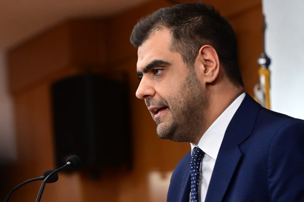 Μαξίμου: Σε πανικό μετά την αποκάλυψη του Documento για πλυντήριο μαφιόζων από τον Άρειο Πάγο και την εμπλοκή Μπελέρη στην υπόθεση Γιαμπέλι