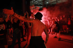 Ολυμπιακός: «Ερυθρόλευκο» πάρτι σε όλη την Ελλάδα για το ευρωπαϊκό τρόπαιο (Video)