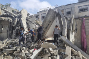 Γάζα: Ακαρπες για την ώρα οι συνομιλίες στο Κάιρο &#8211; Νέοι βομβαρδισμοί, δεκάδες νεκροί στη Ράφα