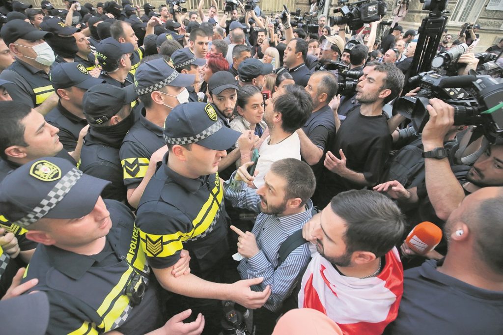 Σκηνικό νέας σύγκρουσης Ρωσίας – Δύσης στη Γεωργία